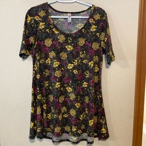 LulaRoe Perfect T Size XS